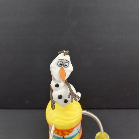 Disney on Ice Frozen Olaf Snowman Spinning Light Chaser 11 in Batteries Included - Picture 14 of 15